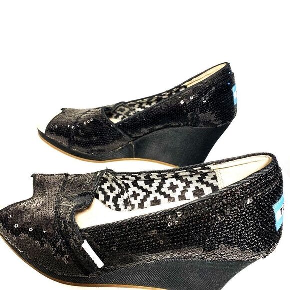 🌟HP🌟Toms Wedges - Picture 7 of 13